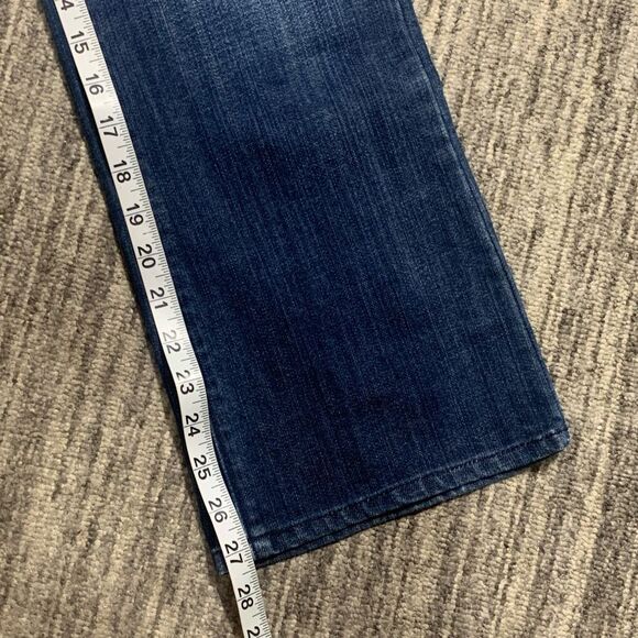 Old Navy‎ Ultra Blue Women's Size 14 Regular Fit Curvy Boot Cut Jeans Everyday - Picture 7 of 8